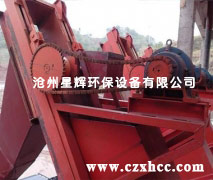  脫水斗式提升機(jī)作為選煤廠常用的機(jī)械設(shè)備,T/L脫水斗式提升機(jī)其設(shè)計(jì)的自動(dòng)化先進(jìn)程度,結(jié)構(gòu)布置方式,使用安全性,可靠性、連續(xù)性和高效運(yùn)行將直接影響選煤廠生產(chǎn)成本.